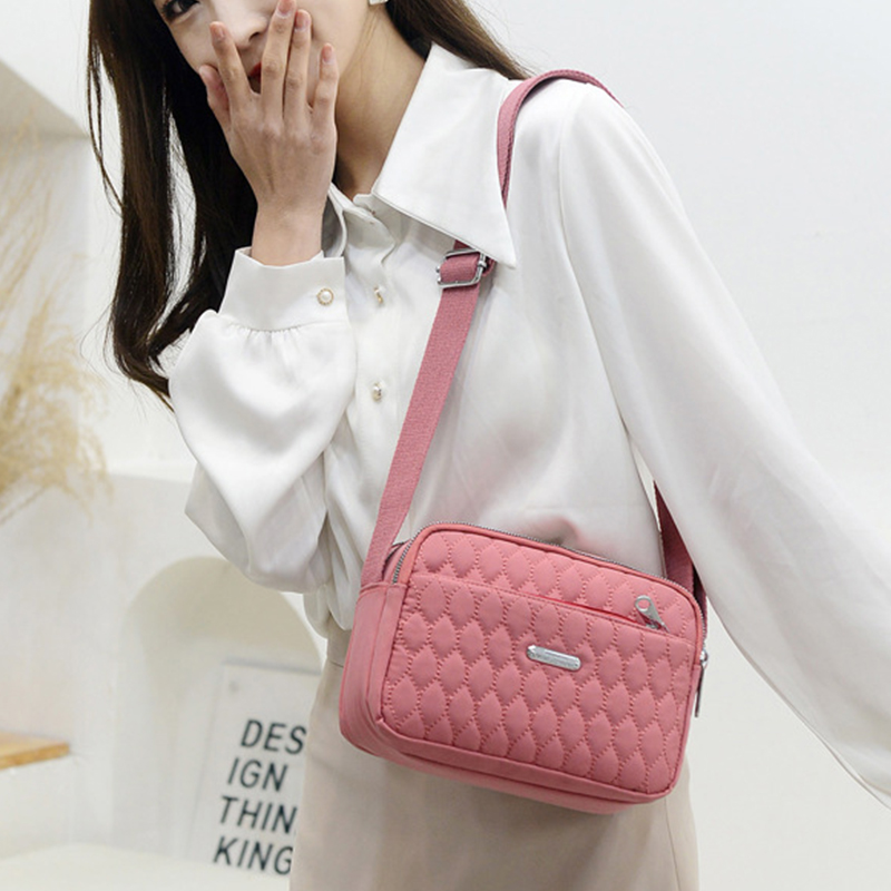 Многофункциональная нейлоновая – обзор и цена Women Bags Guess
