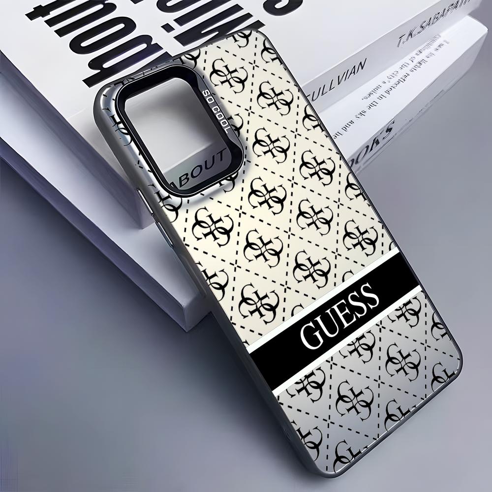 Чехол для телефона Guesses Wha – обзор и цена Women Bags Guess