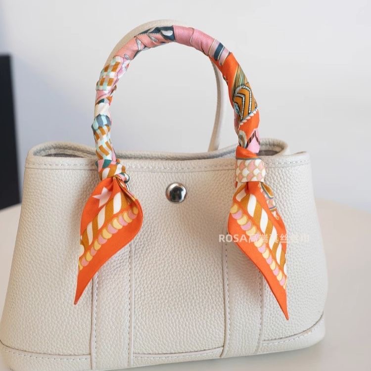 Роскошный длинный шарф с эполе – обзор и цена Women Bags Hermes